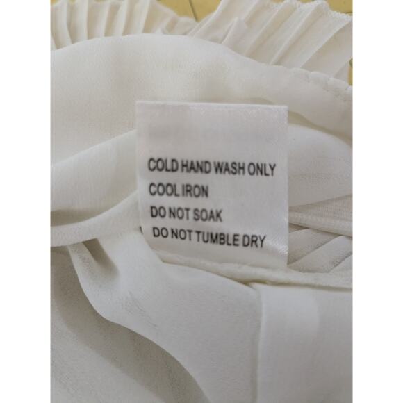 Polly Pleated Crop Top Cream Size 0 - Picture 4 of 5